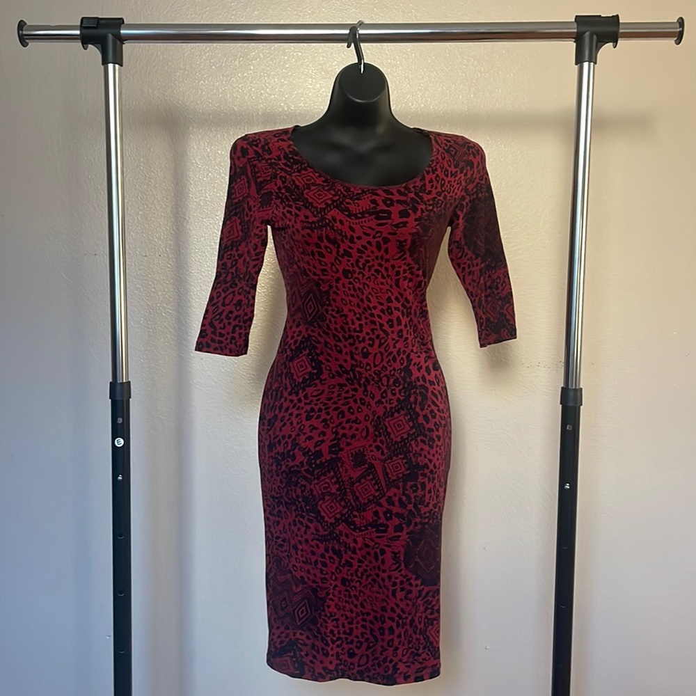 Red Black 2B Bebe Fitting Dress